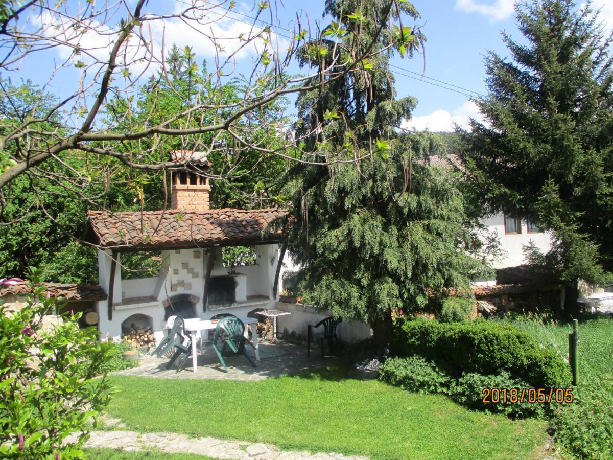 Borimechkova Kashta Hotel Koprivstica Kültér fotó