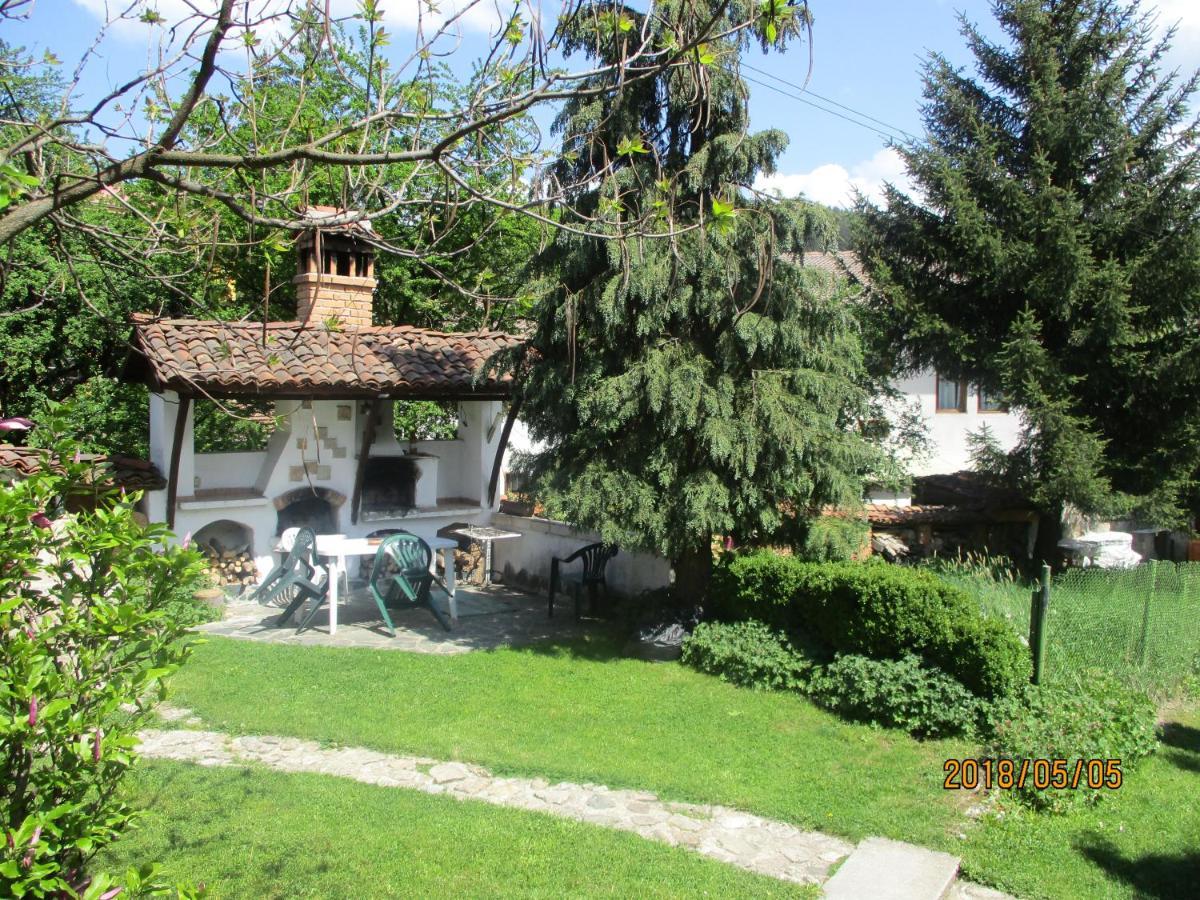 Borimechkova Kashta Hotel Koprivstica Kültér fotó