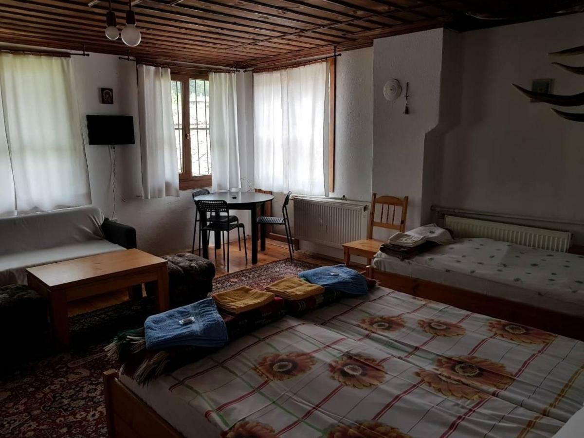 Borimechkova Kashta Hotel Koprivstica Kültér fotó