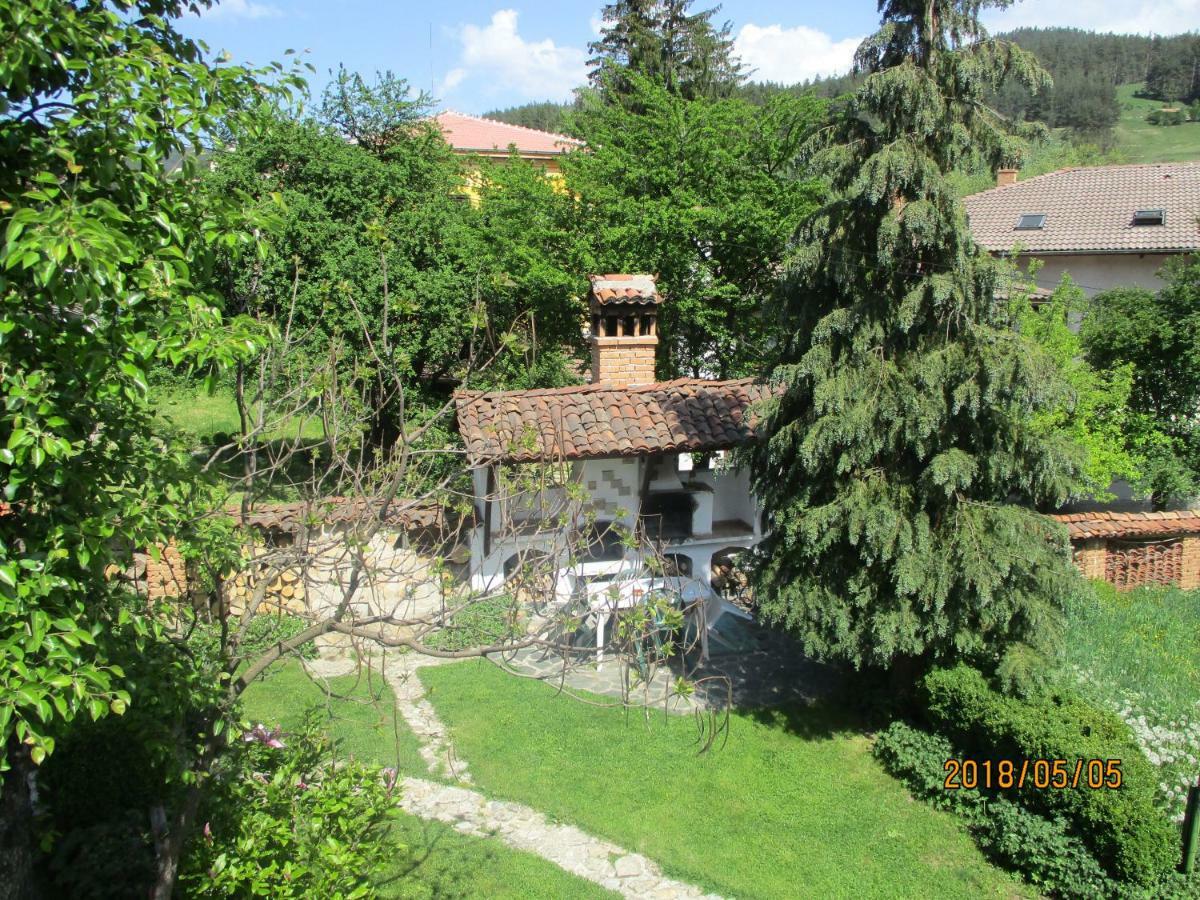 Borimechkova Kashta Hotel Koprivstica Kültér fotó